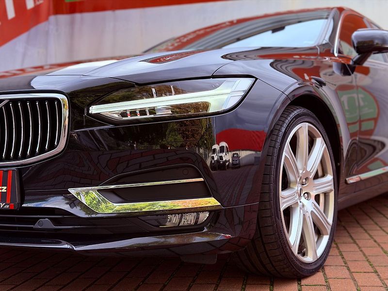 Volvo S90 D5 AWD Inscription Aut., ČR - fotka 3 z 32