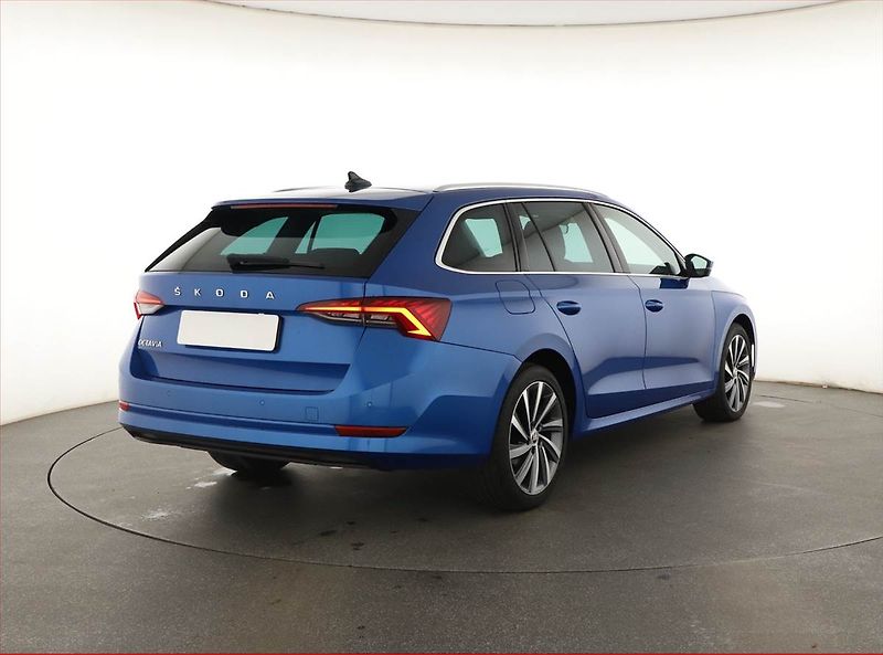 Škoda Octavia (2022) Style 2.0 TDI, Serv.kniha - fotka 5 z 19