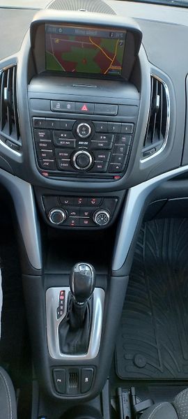Opel Zafira (2012) Opel Zafira Tourer 2,0CDTI - fotka 10 z 22