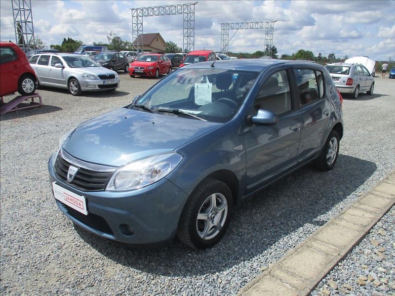 Dacia Sandero 1,4 i, klimatizace, serviska, - fotka 3 z 29