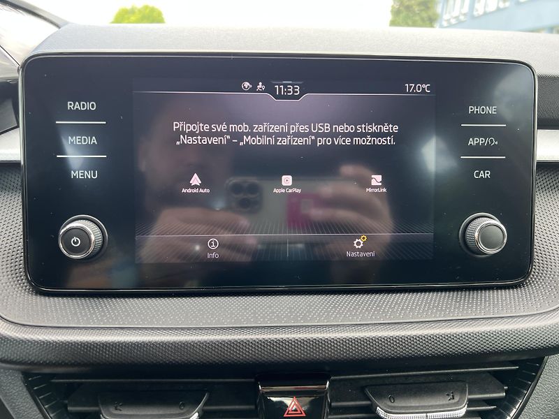 Škoda Fabia Ambition+ 1.0TSi 70kw PŮVOD ČR - fotka 22 z 44