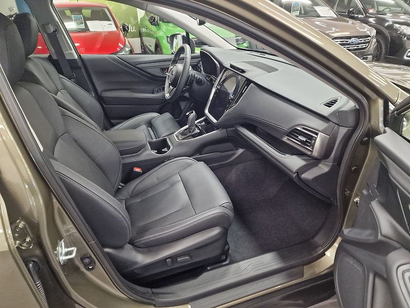 Subaru Outback (2025) 2.5 Comfort+kůže | Záruka - fotka 28 z 53