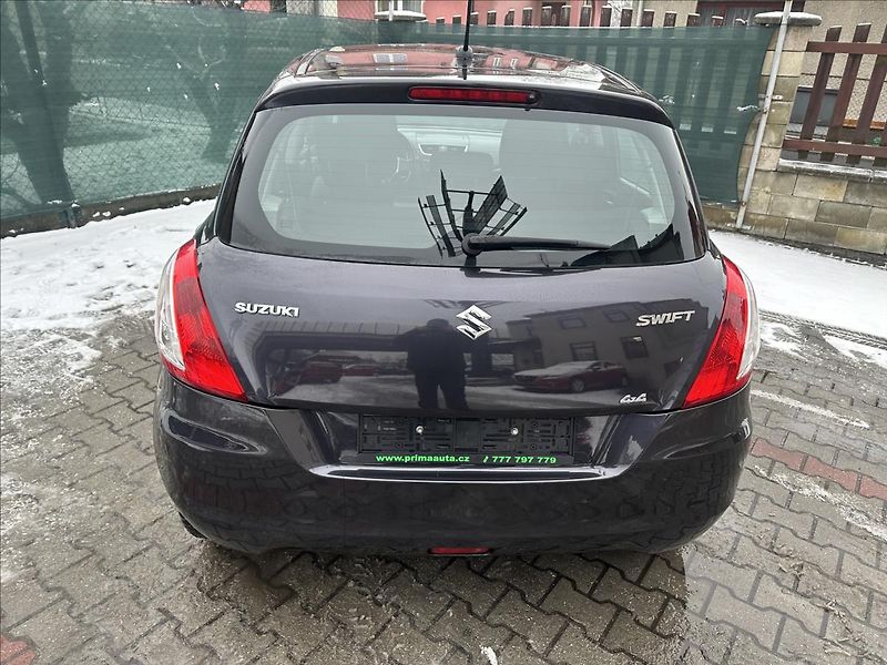 Suzuki Swift 1,2 4x4 1.majitel - fotka 4 z 26