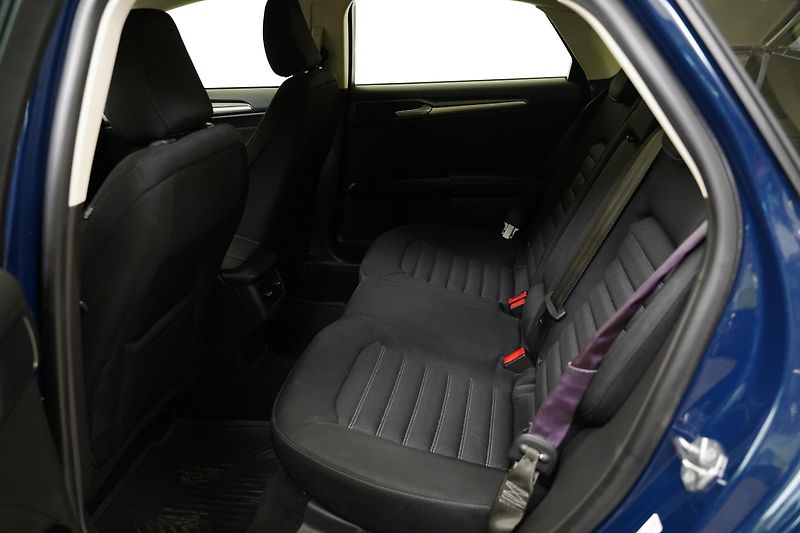 Ford Mondeo - fotka 22 z 23