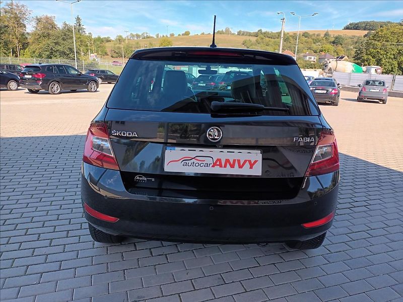 Škoda Fabia 1,0 TSI,81KW,DSG,STYLE,TAŽNÉ, - fotka 6 z 46