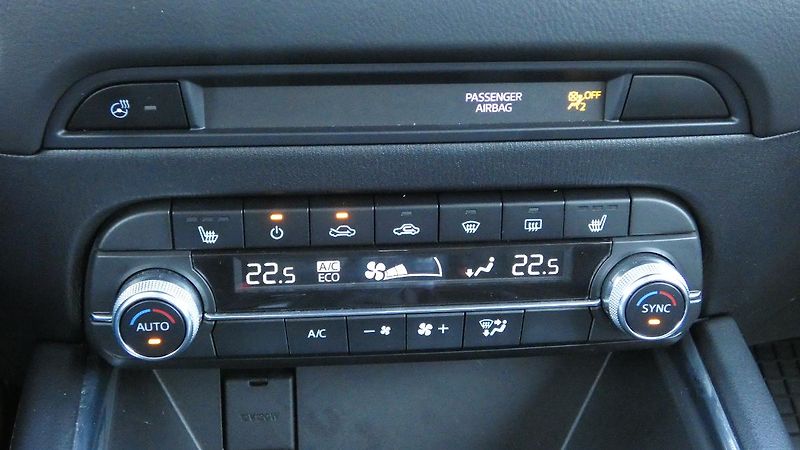 Mazda CX-5 2.5 Skyactiv AWD aut. Revoluti - fotka 16 z 24