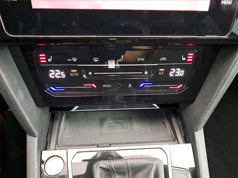 Volkswagen Arteon (2021) R-line 2.0 TDI - fotka 22 z 28