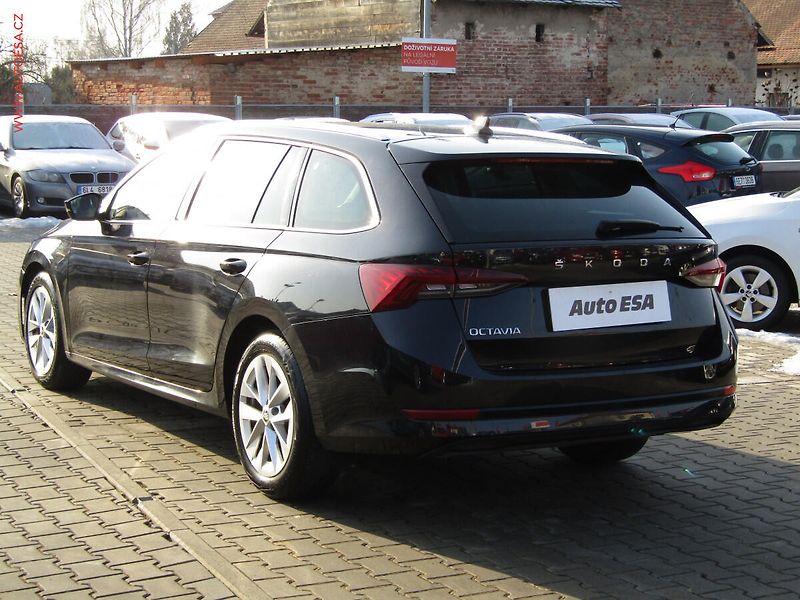 Škoda Octavia (2020) 2.0 TDi, 1.maj,ČR, Style - fotka 6 z 26