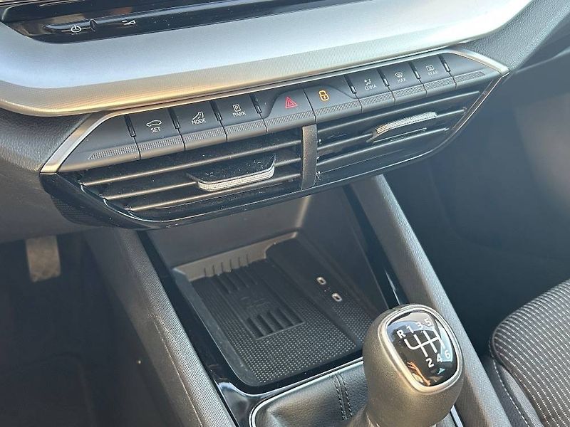 Škoda Octavia Selection 6M 1,5 TSI - fotka 19 z 25