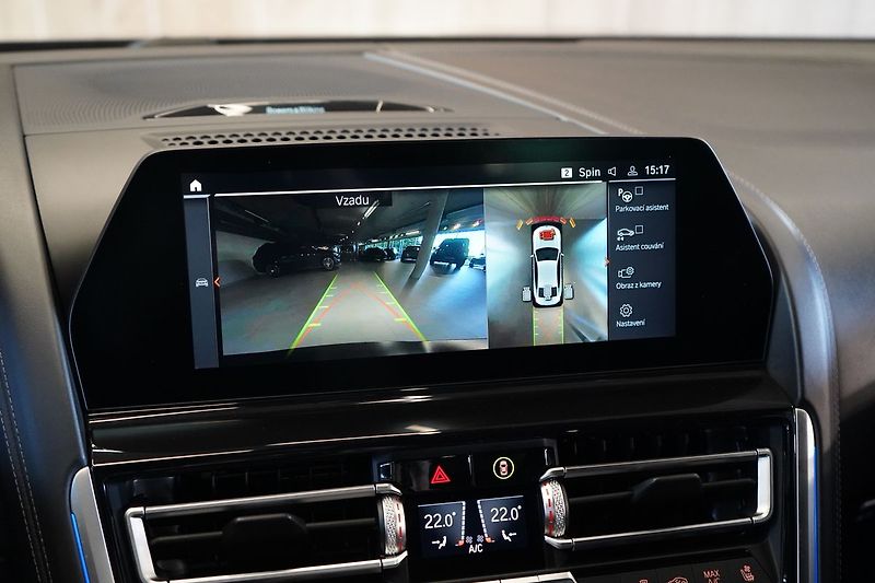 BMW Řada 8 M850i xDrive, Golden Thunder - fotka 30 z 50