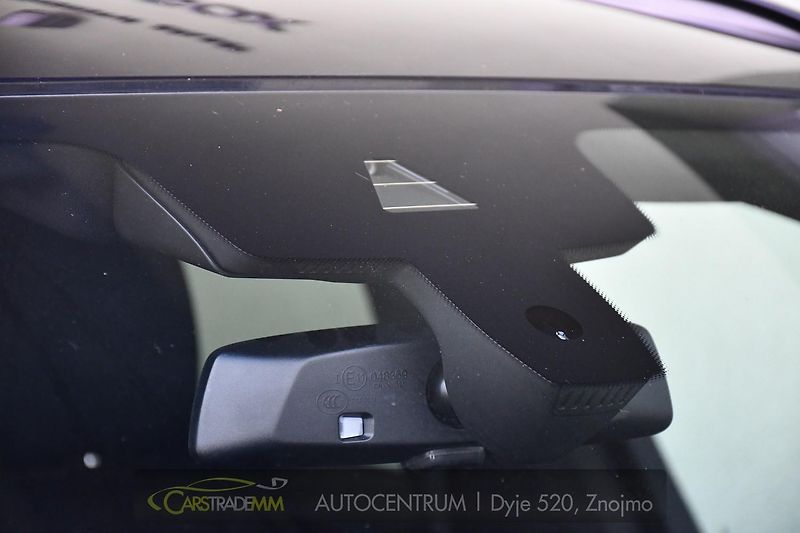 BMW X4 xD30d M-SPORT NTOP TAŽNÉ ČR 1M - fotka 49 z 54