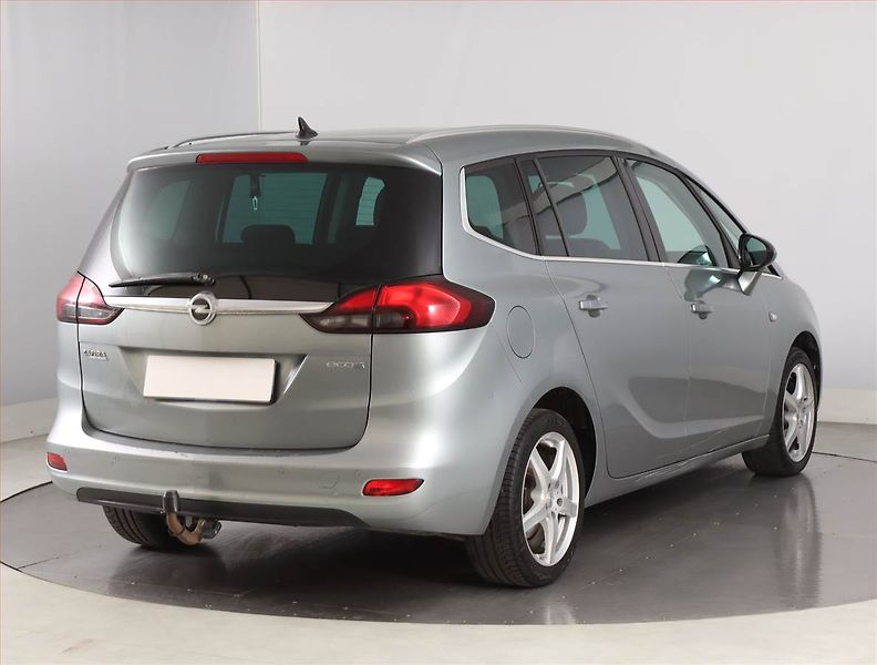 Opel Zafira (2014) 1.6 CDTI, Navi, Tempomat - fotka 5 z 21