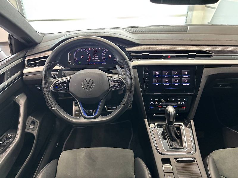 Volkswagen Arteon Shooting Brake (2024) R 2.0 TSI 4Motion (235kW/320k) - fotka 10 z 28
