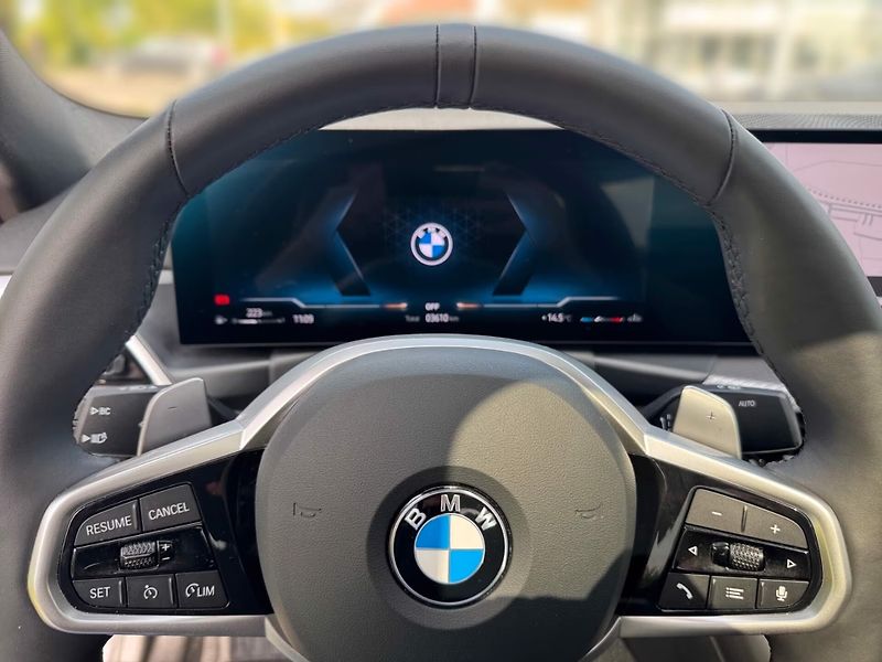 BMW Řada 3 330i xDrive M-Sport Šíbr Inno - fotka 8 z 11