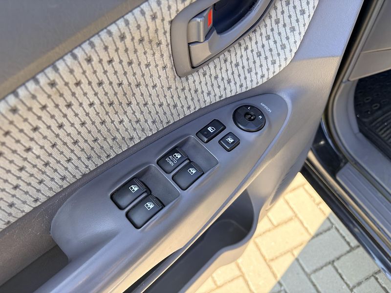 Hyundai Tucson 2.0CRDi 4x4 Tažné - fotka 9 z 23