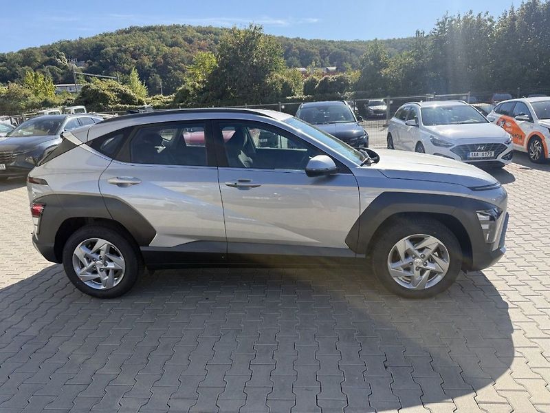 Hyundai Kona 27 1,6 T-GDI MT SMART - fotka 3 z 9