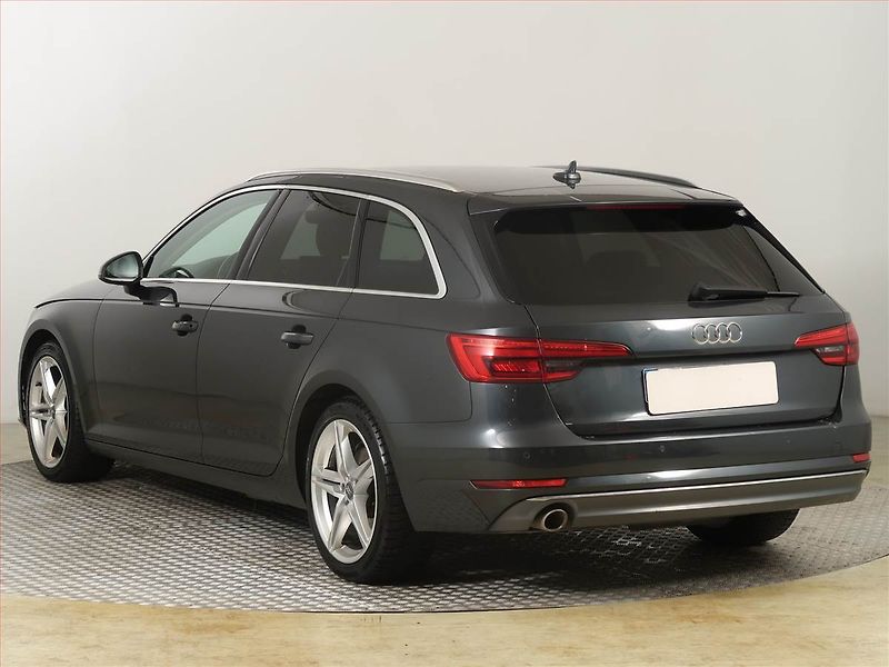 Audi A4 (2016) 2.0 TDI, Automat, Kůže, Navi - fotka 4 z 24