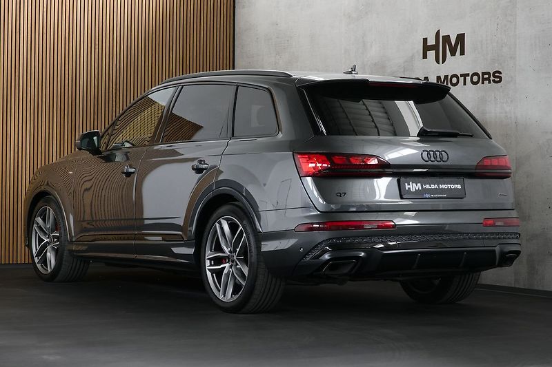 Audi Q7 3.0TDI 210kW S-line 7m ZÁRUKA - fotka 2 z 50