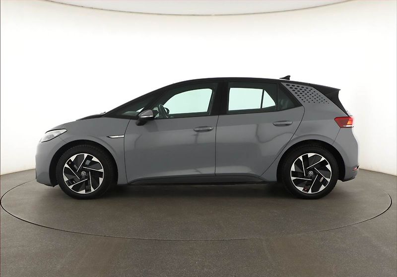 Volkswagen ID.3 (2021) Pro Perf. (62 kWh), SoH 89% - fotka 3 z 21
