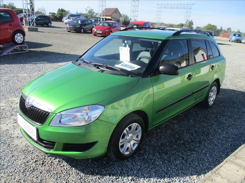 Škoda Fabia 1,2 i, klima, +4x pneu,ABS,ESP - fotka 3 z 22