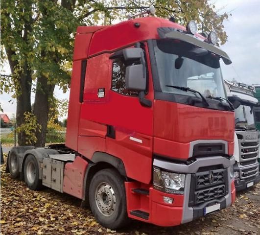 Renault (2017) T520 hydr 6x2 retarder - fotka 2 z 3