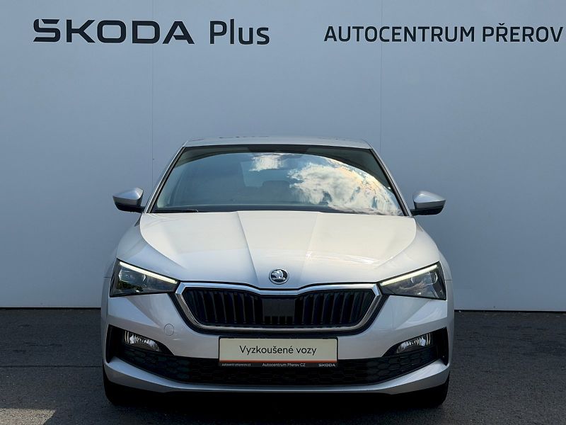 Škoda Scala (2022) 1.5 TSI 110kW Style Full-LED - fotka 4 z 35