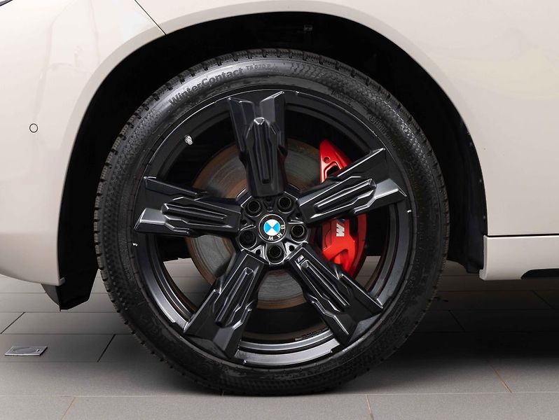 BMW X3 M50 xDrive - fotka 6 z 22