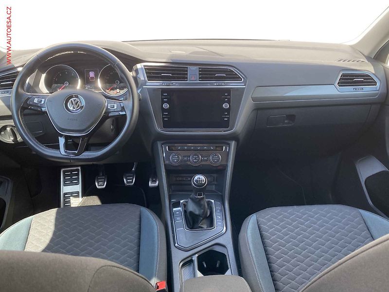 Volkswagen Tiguan (2019) 1.5 TSi, IQ Drive, navi, - fotka 8 z 19