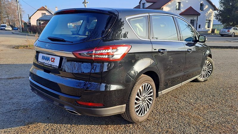 Ford S-MAX 2.0 EcoBlue Titanium REZERVACE - fotka 7 z 30