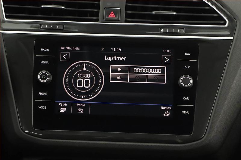 Volkswagen Tiguan (2017) Highline 2.0 TSI, 4X4 - fotka 19 z 21