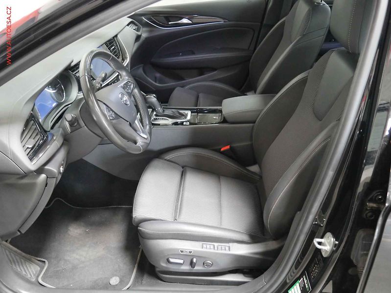 Opel Insignia (2021) 2.0CDTi, AT, výhřev sed - fotka 9 z 21
