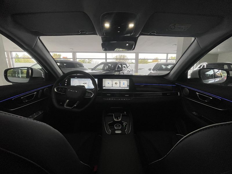 Chery Tiggo 7 PHEV (2026) 1,5T Unique FWD - fotka 17 z 49