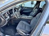 Volvo XC60 B5 AWD (benzín) CORE 1.maj. - náhled 11