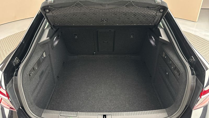 Škoda Superb 2.0 TDI DSG 4x4 Style - fotka 17 z 30