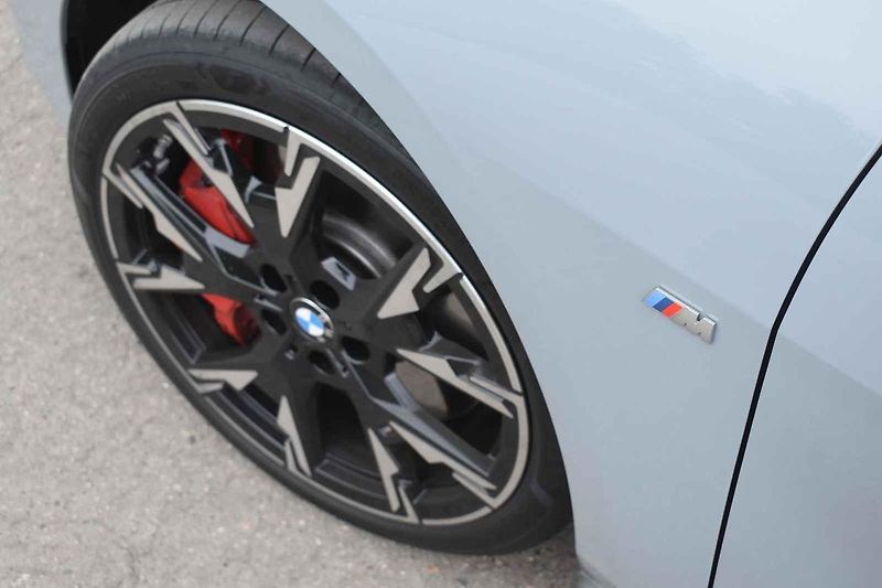 BMW 2 GrandCoupe využívá techniku hatchbacku BMW 1