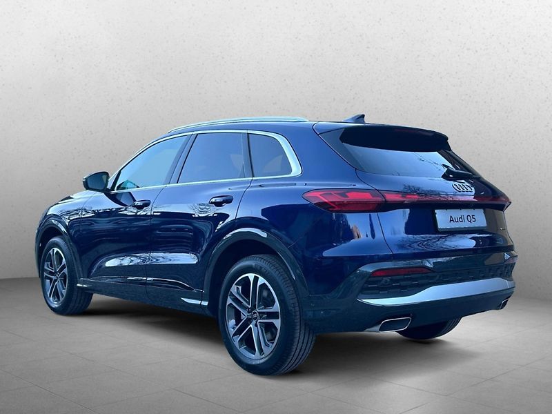 Audi Q5 (2026) TFSI q S-Line 360 ACC Matrix T - fotka 5 z 19