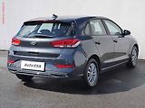 Hyundai i30 (2020) 1.5 DPi, 2.maj,ČR, AC, park - náhled 3