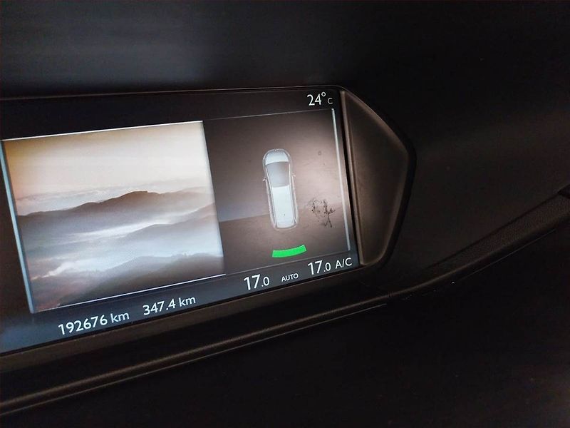 Citroën C4 Picasso (2016) 2.0 HDI, 7 míst, Serv.kniha - fotka 18 z 22
