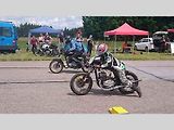 Závody Socialistik Dragster.