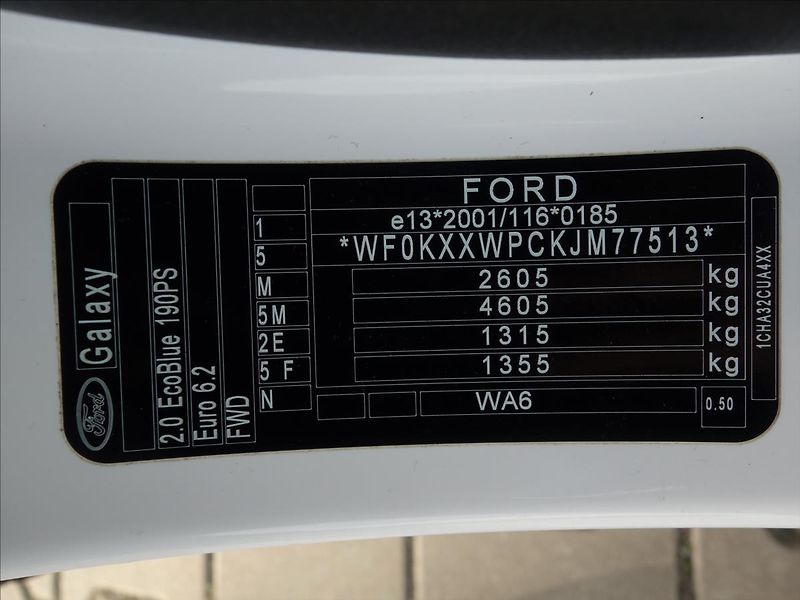 Ford Galaxy 2,0 140kW LED NAVI  TITANIUM - fotka 33 z 38