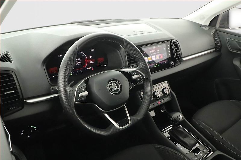 Škoda Karoq (2025) 2.0 TDI - fotka 15 z 18