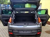 Peugeot 3008 1,6 b-HDi NAVi*SERV.KNÍŽKA* - náhled 12