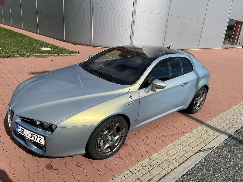 Alfa Romeo Brera 3.2 JTS ČR - fotka 35 z 37