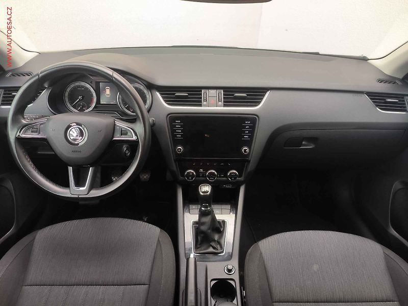 Škoda Octavia (2020) 1.6TDi, 2.maj,ČR, Style, LED - fotka 8 z 21