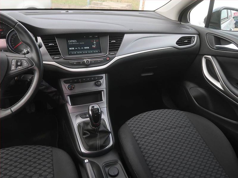 Opel Astra (2021) 1.2 Turbo, Navi, Tempomat - fotka 8 z 14