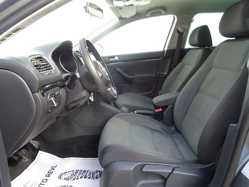 Volkswagen Golf (2011) 1.2i,77kW,S.kn,aut.klima - fotka 11 z 23
