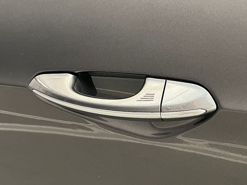 Ford S-MAX 2.5 Duratec HEV VIGNALE - fotka 48 z 61
