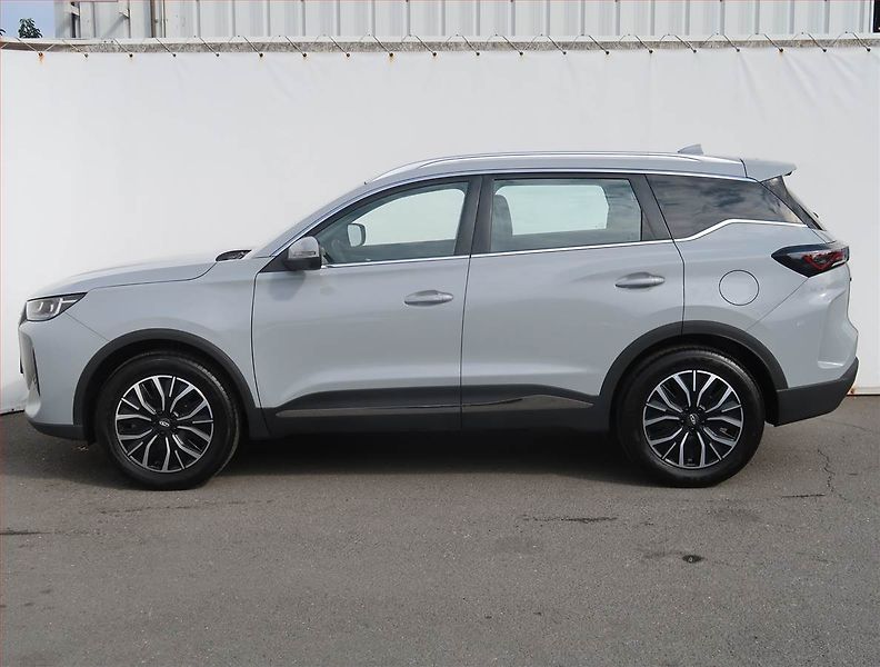 Chery Tiggo 7 (2026) 1.6 TGDI, LUXURY, Ad. tempomat - fotka 3 z 20