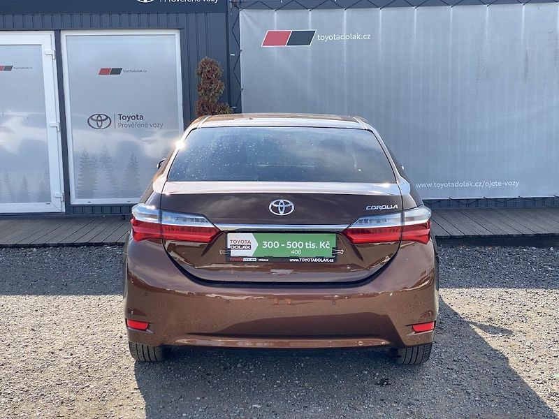 Toyota Corolla 1.6i, ČR, Executive, záruka - fotka 6 z 18