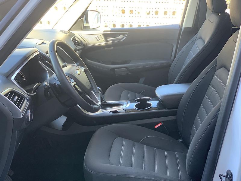 Ford Galaxy 2.0TDCi AUTOMAT  7MÍST  TAŽNÉ - fotka 12 z 54